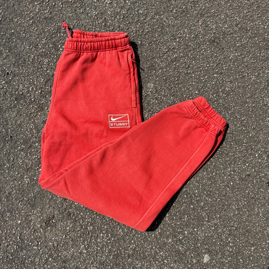 Stussy x Nike Pigment Dyed Fleece Sweatpants Habanero Red